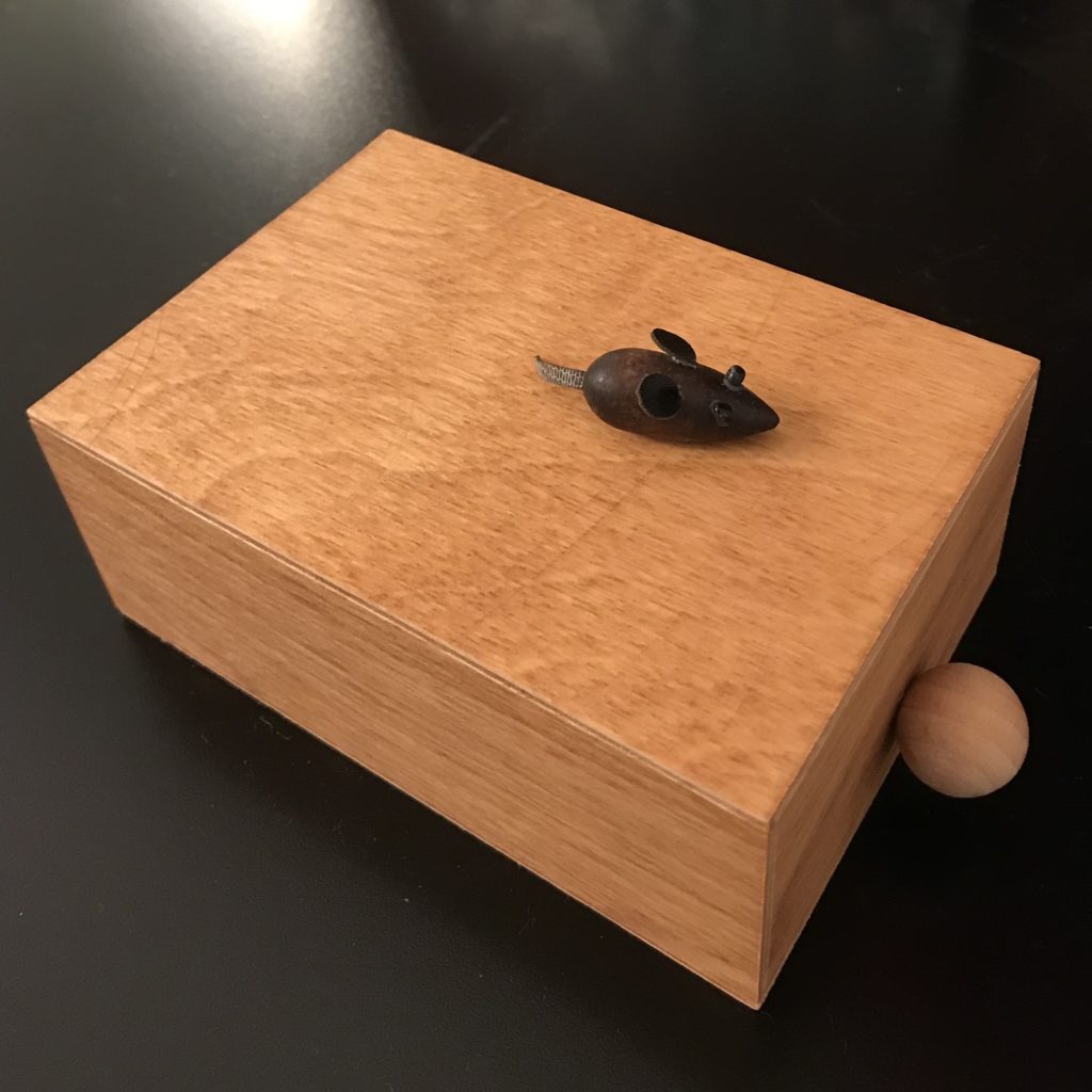 Of Mice & Mazes – A Puzzle Card Box